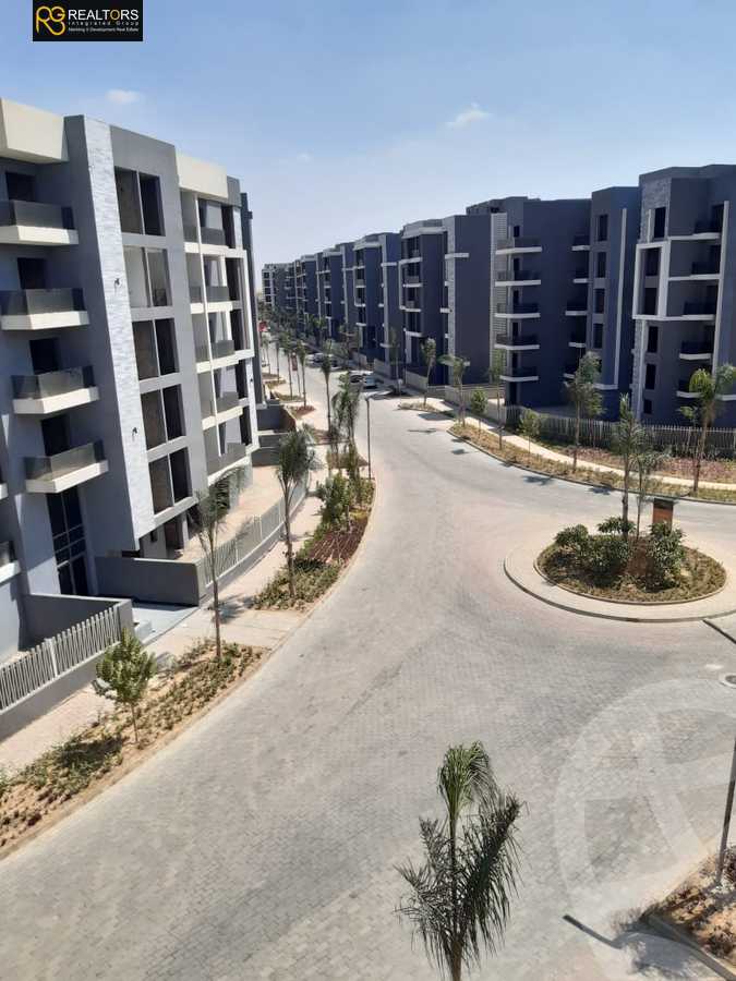 https://aqarmap.com.eg/en/listing/4093650-for-sale-cairo-6th-of-october-compound-sun-capital