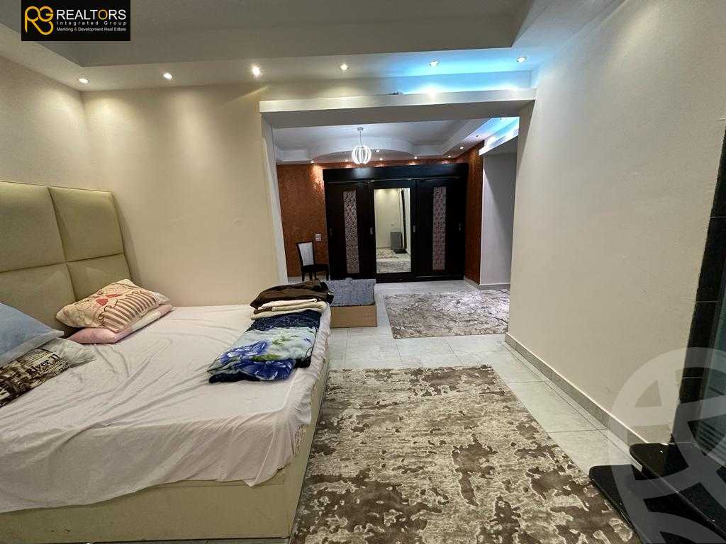 https://aqarmap.com.eg/en/listing/4118900-for-sale-cairo-el-sheikh-zayed-city-compounds-jryn-ryzydns-2