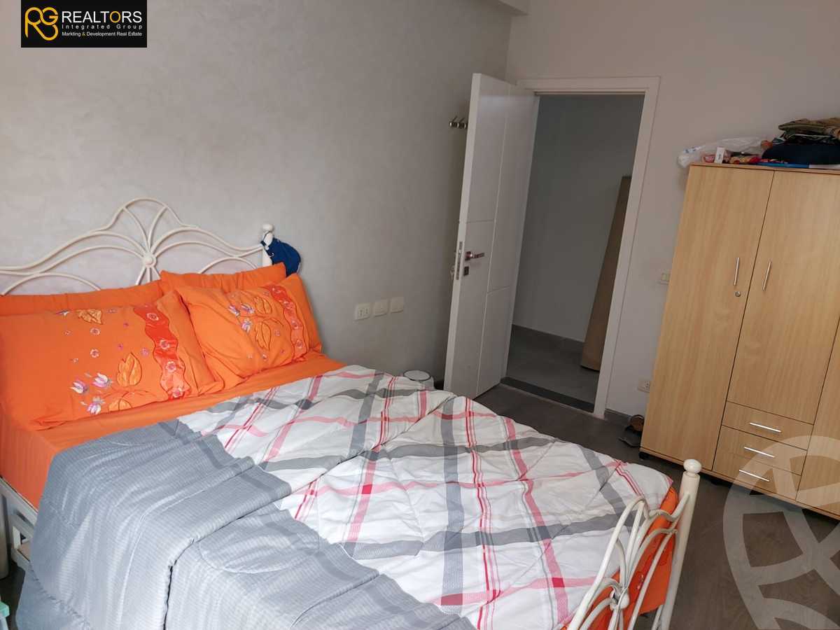 https://aqarmap.com.eg/ar/listing/4123866-for-rent-cairo-6th-of-october-compound-palm-hills-october
