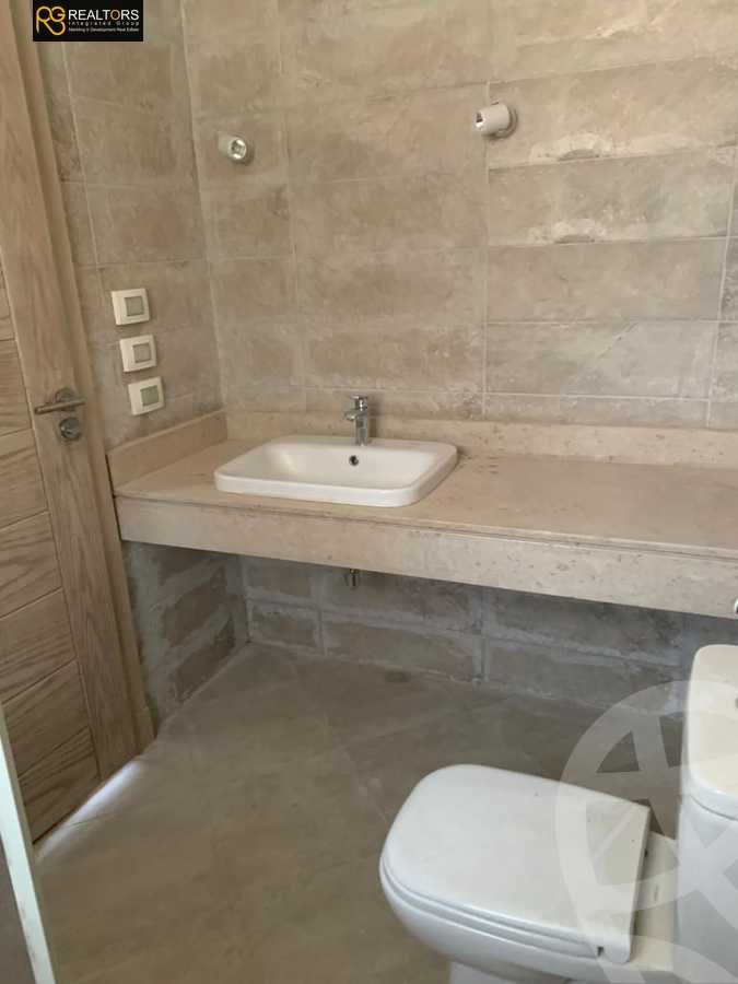 https://aqarmap.com.eg/en/listing/4144328-for-rent-cairo-6th-of-october-compounds-kmbwnd-yfwry-hyl-nyw-jyz-llttwyr-l-qry