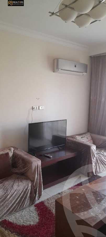 https://aqarmap.com.eg/ar/listing/4147327-for-rent-cairo-el-sheikh-zayed-city-el-hay-el-thany-ashaer