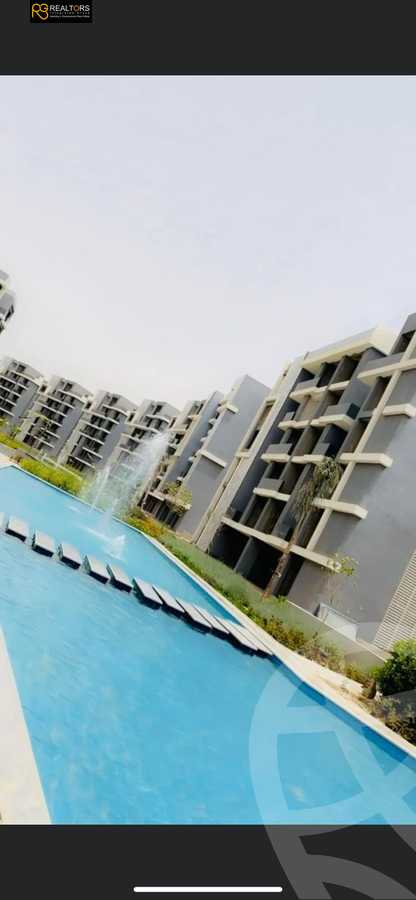 https://aqarmap.com.eg/en/listing/4150857-for-sale-cairo-6th-of-october-compound-sun-capital