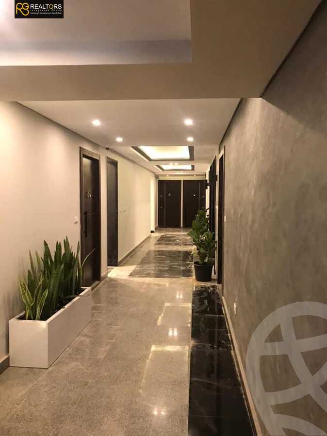 https://aqarmap.com.eg/en/listing/4151282-for-sale-cairo-6th-of-october-compound-sun-capital