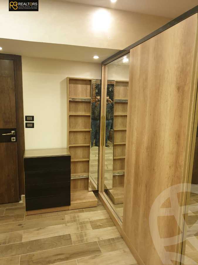 https://aqarmap.com.eg/en/listing/4152167-for-sale-cairo-6th-of-october-lhsry