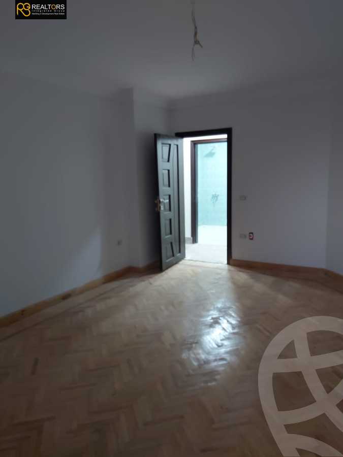 https://aqarmap.com.eg/en/listing/4152241-for-sale-cairo-6th-of-october-lhsry
