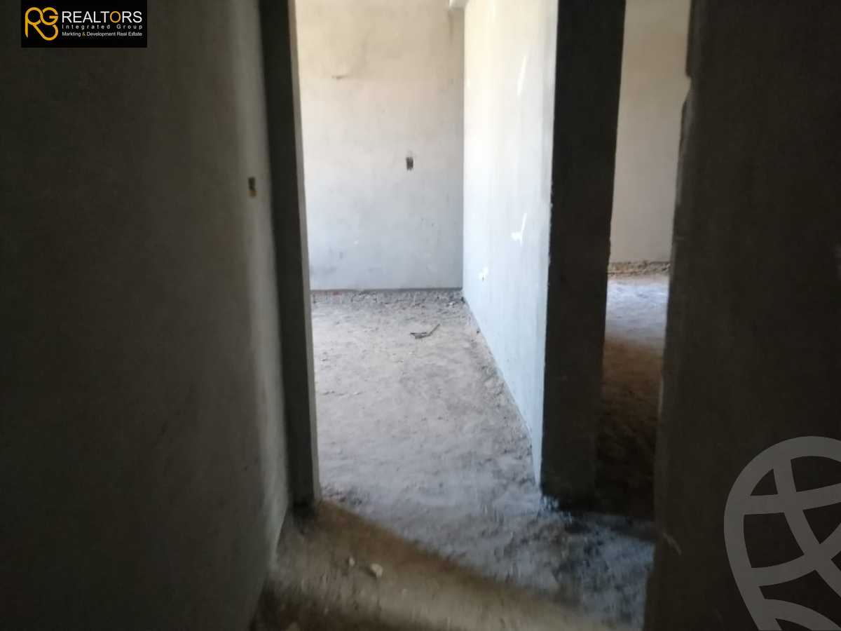 https://aqarmap.com.eg/en/listing/4152402-for-sale-cairo-6th-of-october-compound-green-5