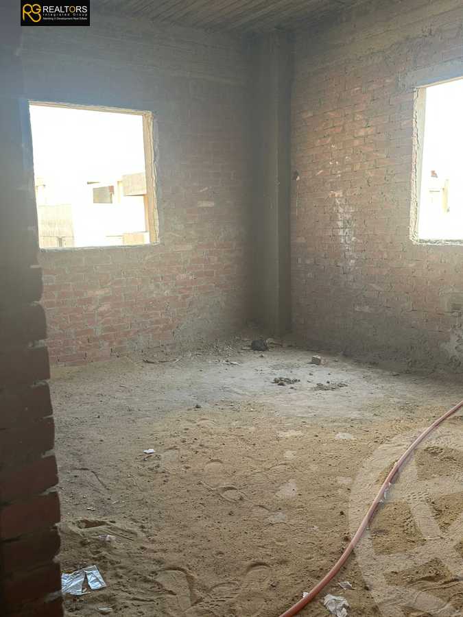 https://aqarmap.com.eg/ar/listing/4192075-for-sale-cairo-el-sheikh-zayed-city-el-hay-elasher-street-100