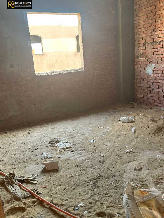 https://aqarmap.com.eg/ar/listing/4192075-for-sale-cairo-el-sheikh-zayed-city-el-hay-elasher-street-100