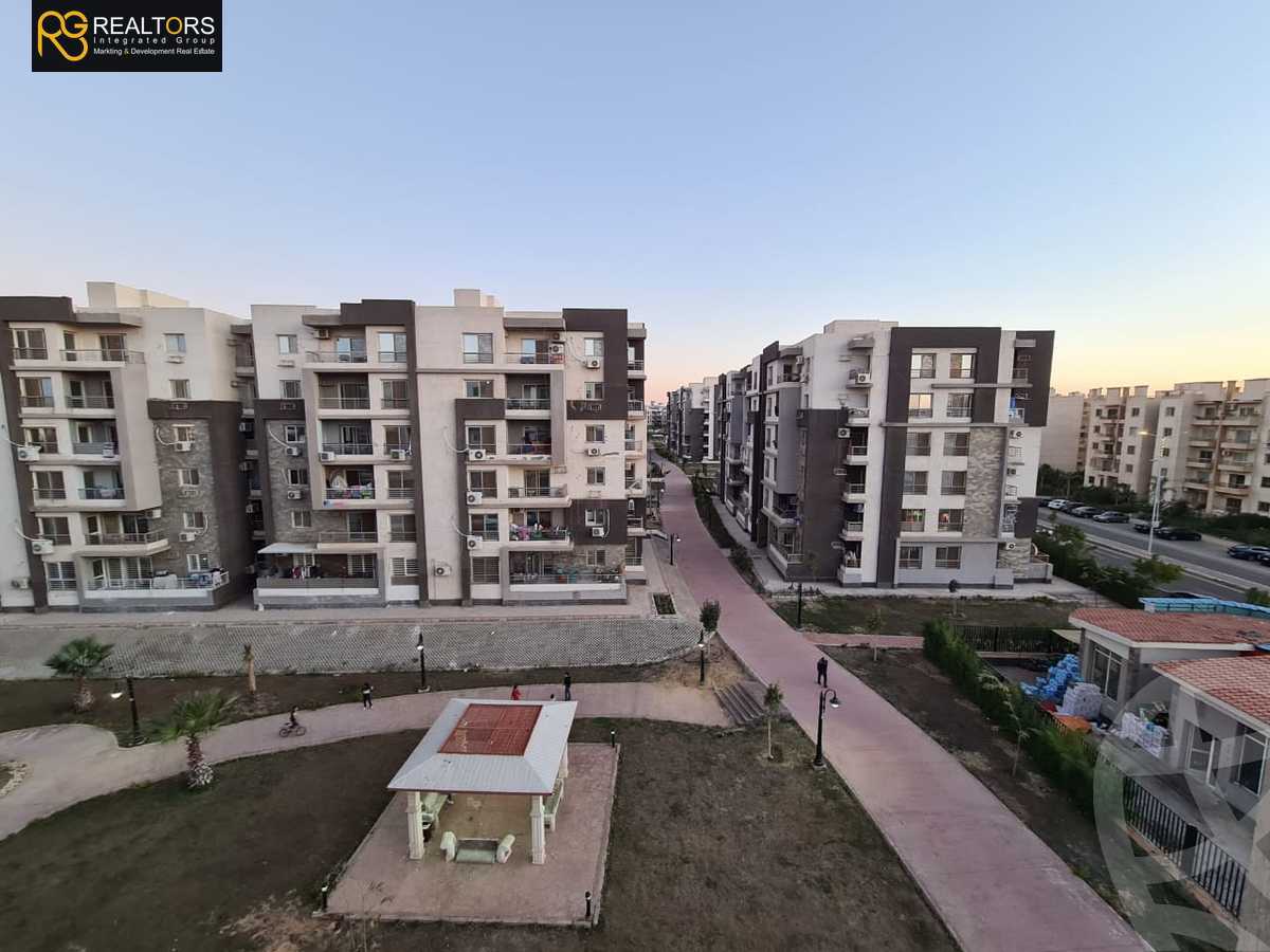https://aqarmap.com.eg/en/listing/4192782-for-sale-cairo-el-sheikh-zayed-city-compounds-dr-msr