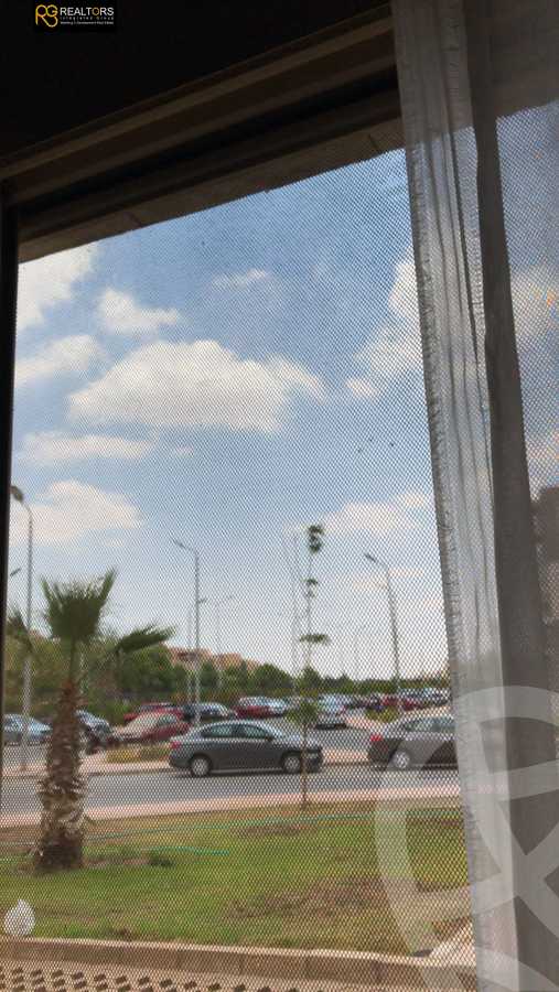 https://aqarmap.com.eg/en/listing/4192837-for-sale-cairo-el-sheikh-zayed-city-compounds-dr-msr