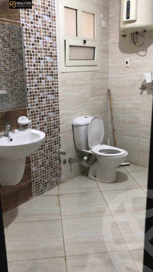 https://aqarmap.com.eg/en/listing/4192837-for-sale-cairo-el-sheikh-zayed-city-compounds-dr-msr