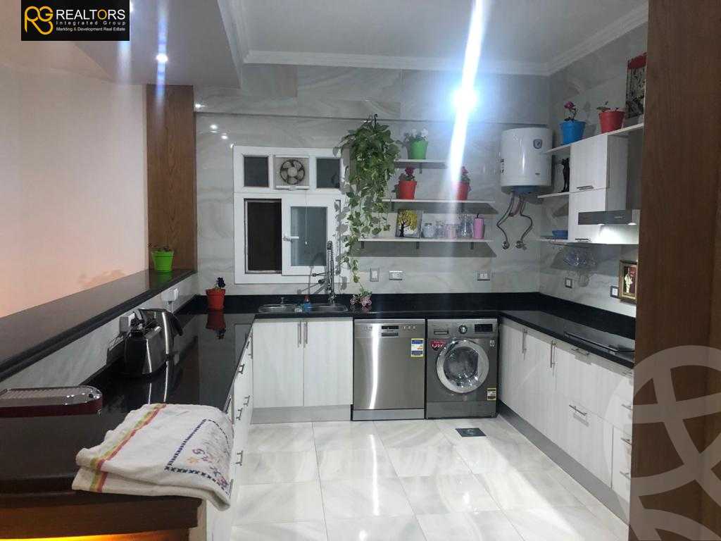 https://aqarmap.com.eg/ar/listing/4201745-for-rent-cairo-el-sheikh-zayed-city-compounds-in-sheikh-zayed-beverly-hills