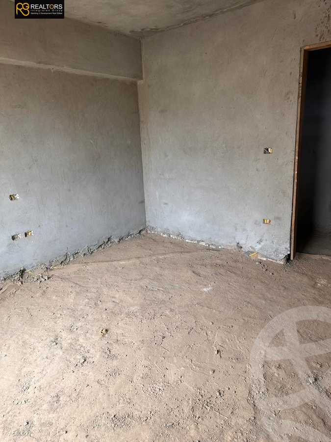 https://aqarmap.com.eg/ar/listing/4206054-for-sale-cairo-6th-of-october-compound-garden-hills