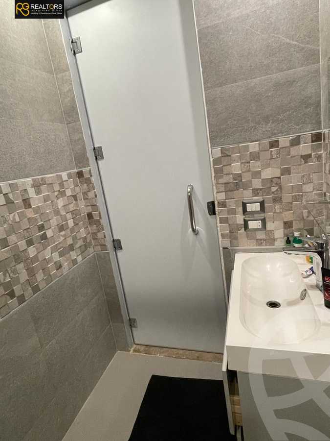 https://aqarmap.com.eg/en/listing/4211410-for-sale-cairo-el-sheikh-zayed-city-compounds-in-sheikh-zayed-el-karma-4
