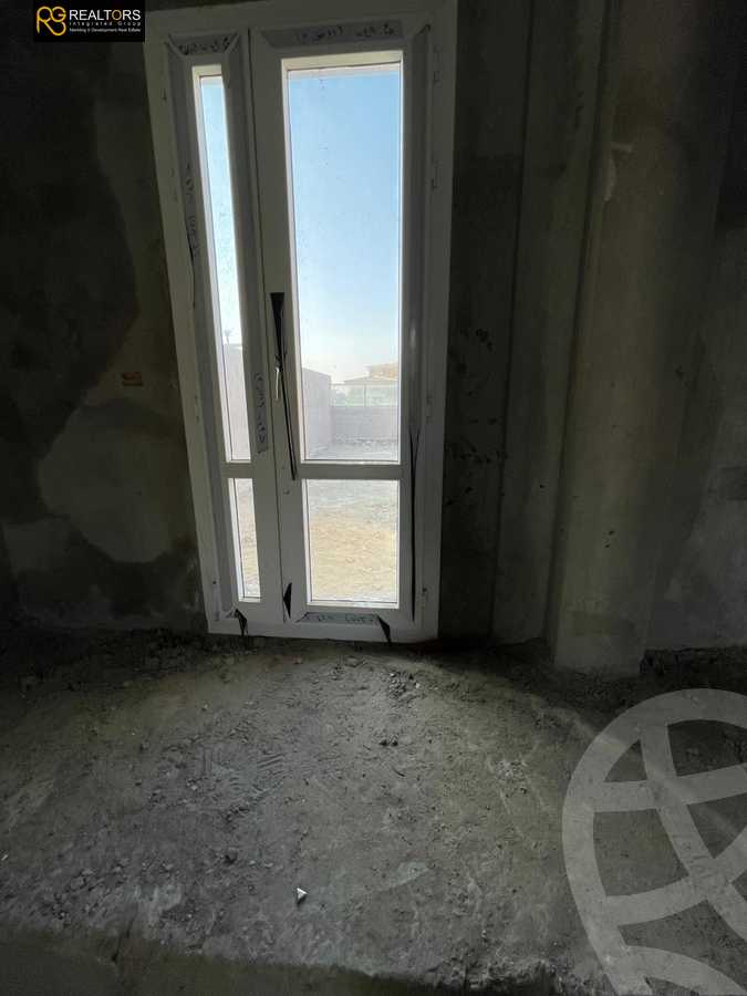 https://aqarmap.com.eg/ar/listing/4211414-for-sale-cairo-el-sheikh-zayed-city-compounds-in-sheikh-zayed-zayed-regency