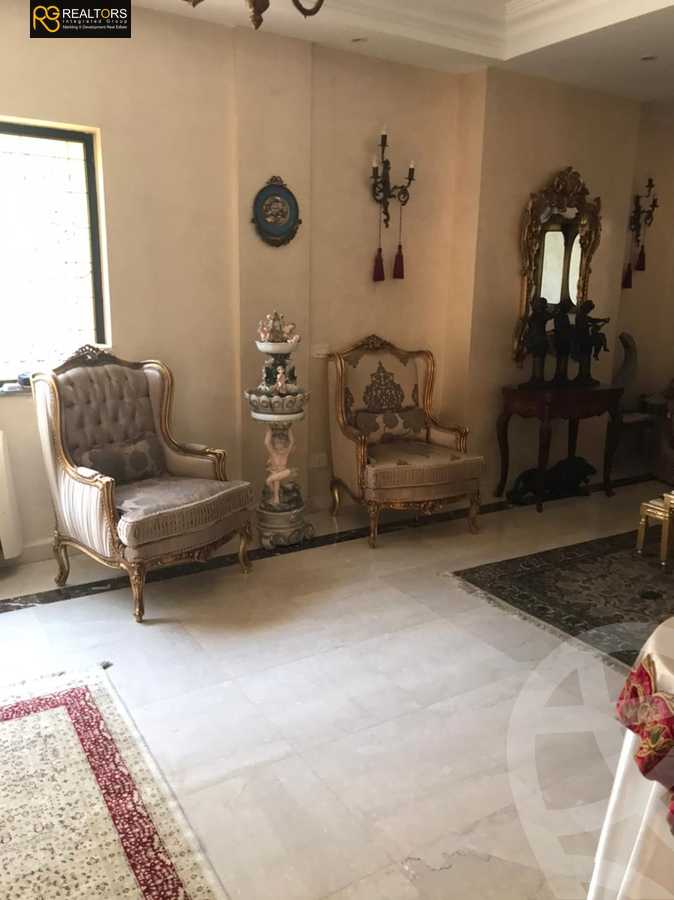 https://aqarmap.com.eg/ar/listing/4211454-for-sale-cairo-el-sheikh-zayed-city-compounds-in-sheikh-zayed-royal-city