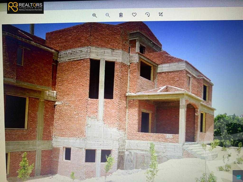 https://aqarmap.com.eg/en/listing/4211675-for-sale-cairo-alex-cairo-desert-road-evergreen-compound-pyramids