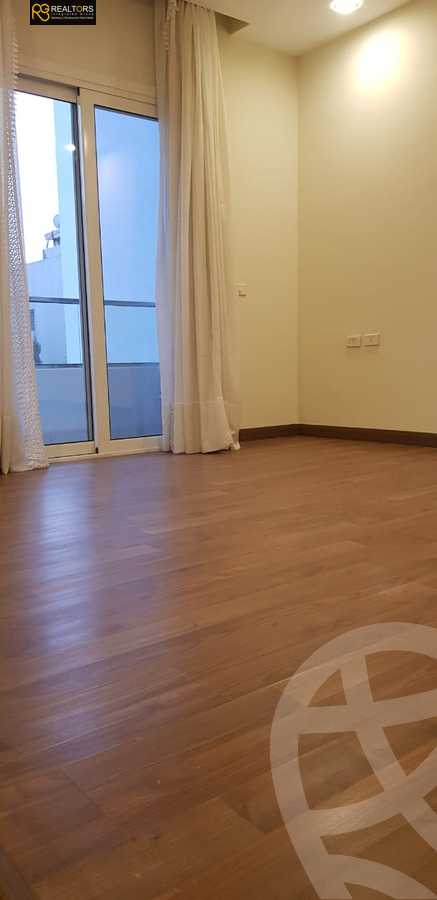 https://aqarmap.com.eg/en/listing/4211785-for-sale-cairo-el-sheikh-zayed-city-compounds-in-sheikh-zayed-zayed-dunes