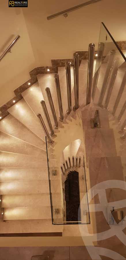 https://aqarmap.com.eg/en/listing/4211785-for-sale-cairo-el-sheikh-zayed-city-compounds-in-sheikh-zayed-zayed-dunes