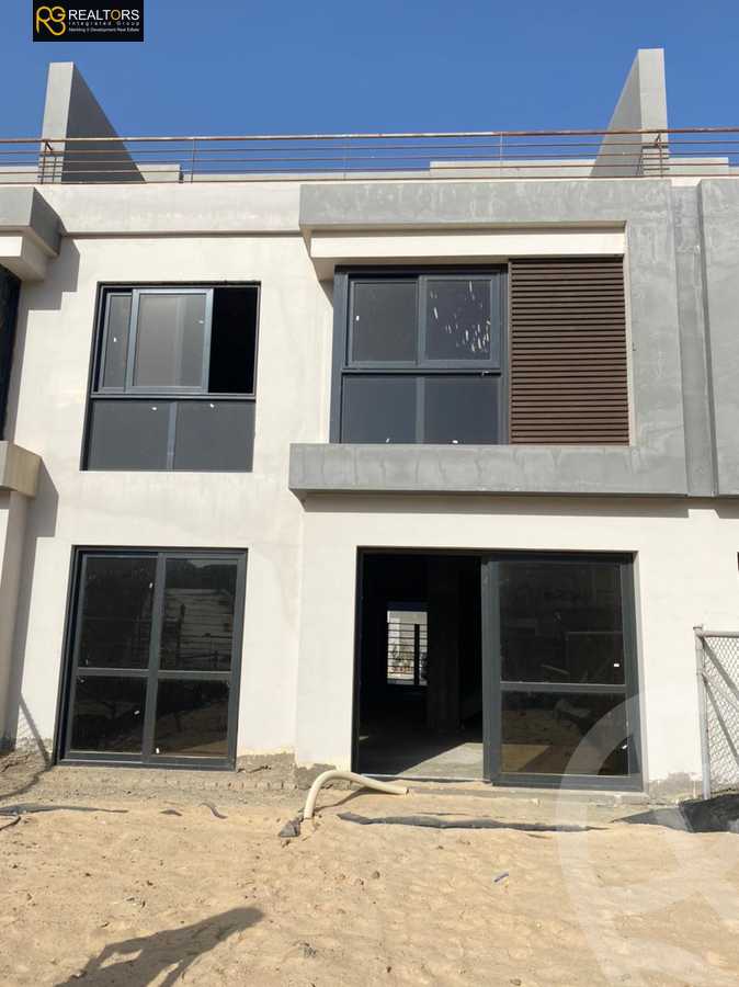https://aqarmap.com.eg/en/listing/4211809-for-sale-cairo-el-sheikh-zayed-city-compounds-in-sheikh-zayed-el-patio-zahraa