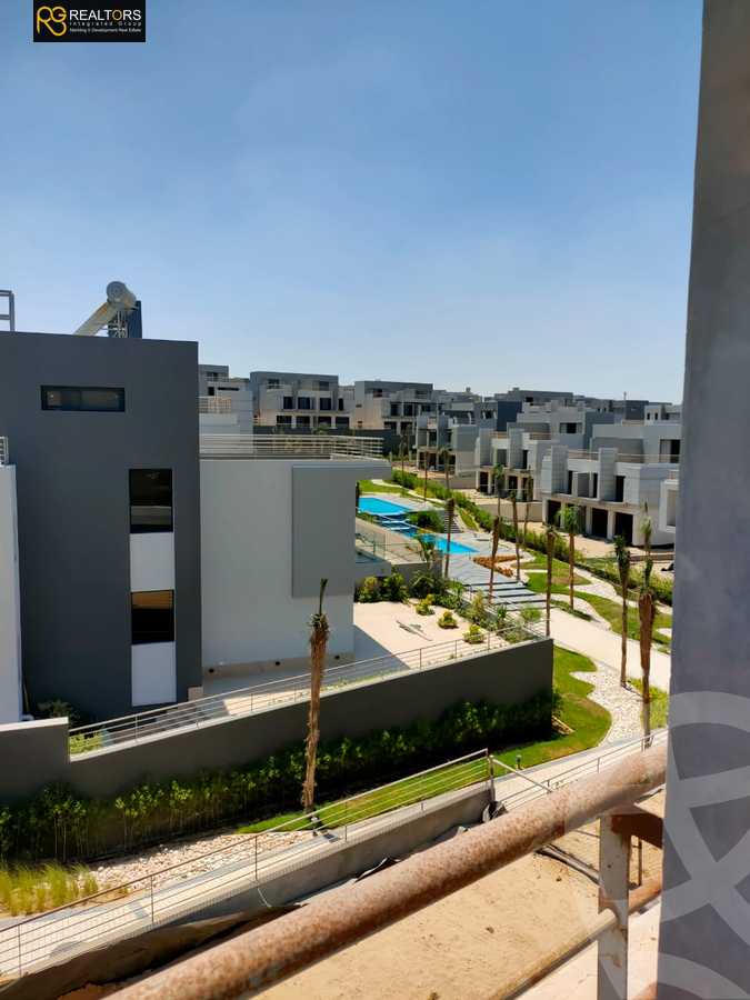 https://aqarmap.com.eg/en/listing/4211809-for-sale-cairo-el-sheikh-zayed-city-compounds-in-sheikh-zayed-el-patio-zahraa