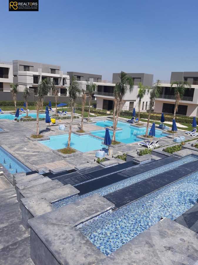 https://aqarmap.com.eg/en/listing/4211809-for-sale-cairo-el-sheikh-zayed-city-compounds-in-sheikh-zayed-el-patio-zahraa