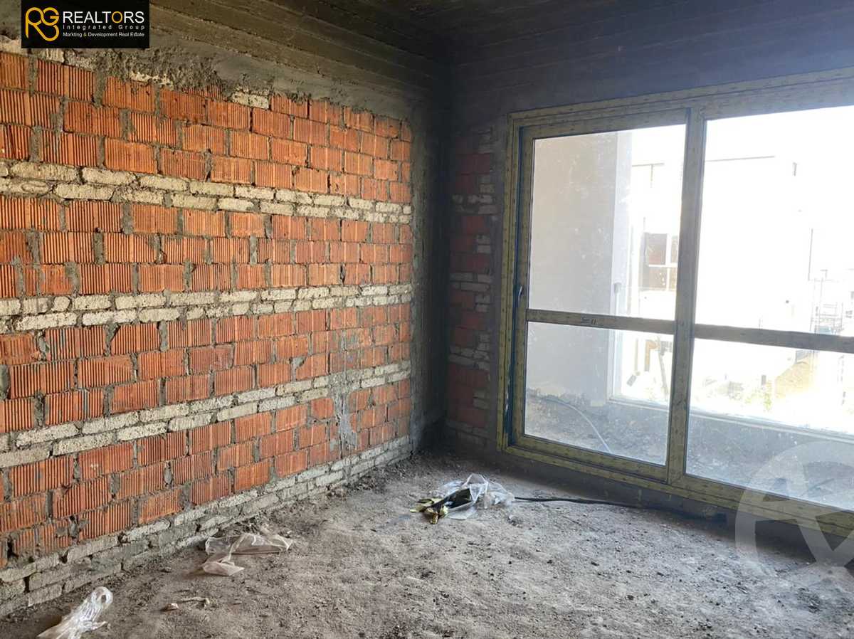 https://aqarmap.com.eg/en/listing/4211809-for-sale-cairo-el-sheikh-zayed-city-compounds-in-sheikh-zayed-el-patio-zahraa