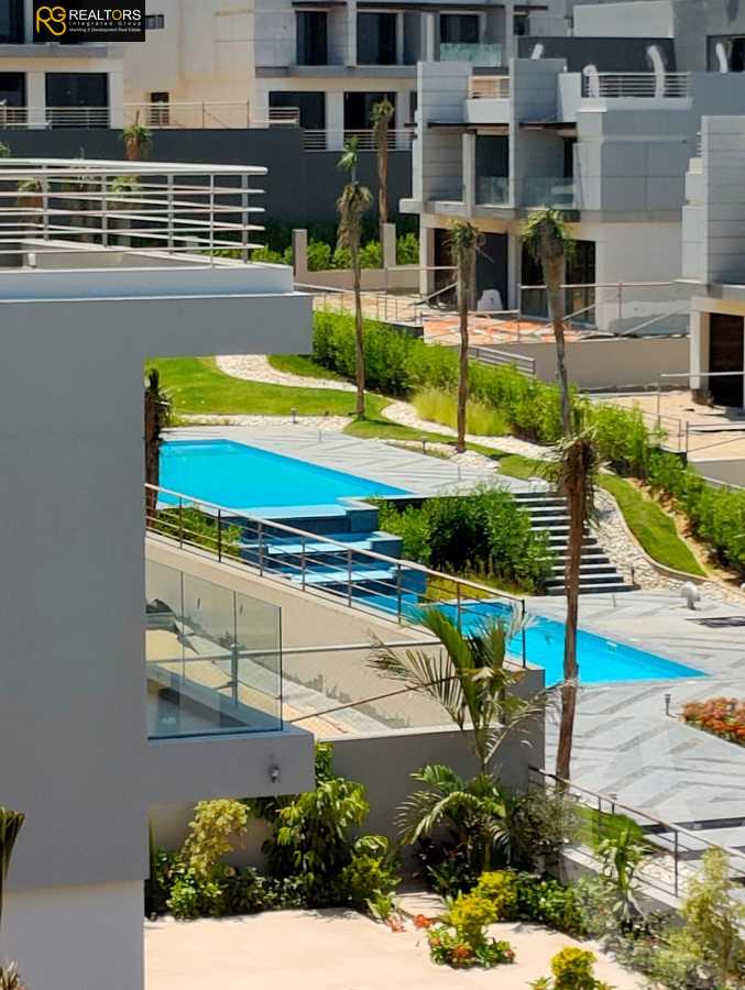 https://aqarmap.com.eg/en/listing/4211809-for-sale-cairo-el-sheikh-zayed-city-compounds-in-sheikh-zayed-el-patio-zahraa
