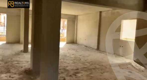 https://aqarmap.com.eg/en/listing/4211893-for-sale-cairo-el-sheikh-zayed-city-compounds-in-sheikh-zayed-pyramids-walk