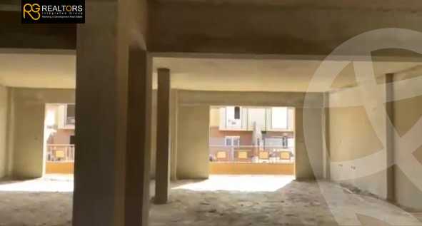 https://aqarmap.com.eg/en/listing/4211893-for-sale-cairo-el-sheikh-zayed-city-compounds-in-sheikh-zayed-pyramids-walk