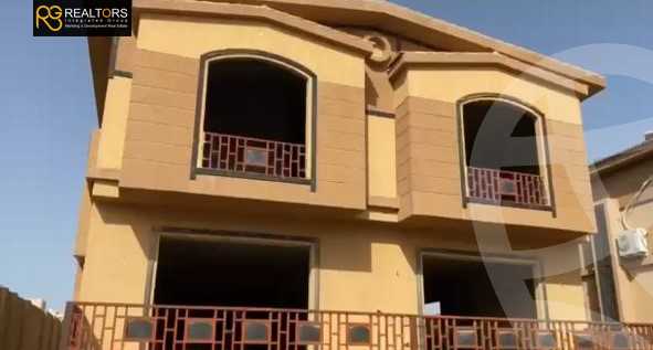 https://aqarmap.com.eg/en/listing/4211893-for-sale-cairo-el-sheikh-zayed-city-compounds-in-sheikh-zayed-pyramids-walk