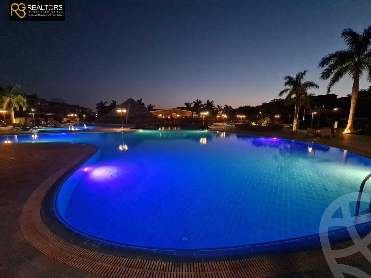 https://aqarmap.com.eg/en/listing/4211893-for-sale-cairo-el-sheikh-zayed-city-compounds-in-sheikh-zayed-pyramids-walk