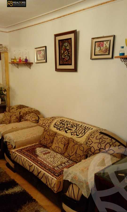 https://aqarmap.com.eg/en/listing/4213672-for-sale-cairo-6th-of-october-el-ahyaa-neighborhood-7th-mecca-el-mokarrama-st