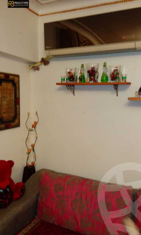 https://aqarmap.com.eg/en/listing/4213672-for-sale-cairo-6th-of-october-el-ahyaa-neighborhood-7th-mecca-el-mokarrama-st