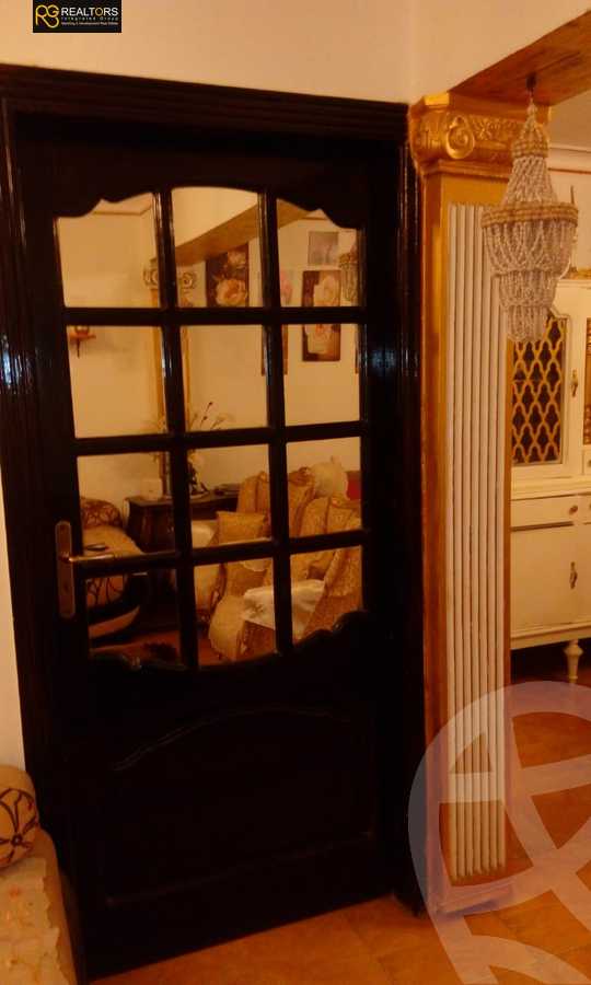 https://aqarmap.com.eg/en/listing/4213672-for-sale-cairo-6th-of-october-el-ahyaa-neighborhood-7th-mecca-el-mokarrama-st