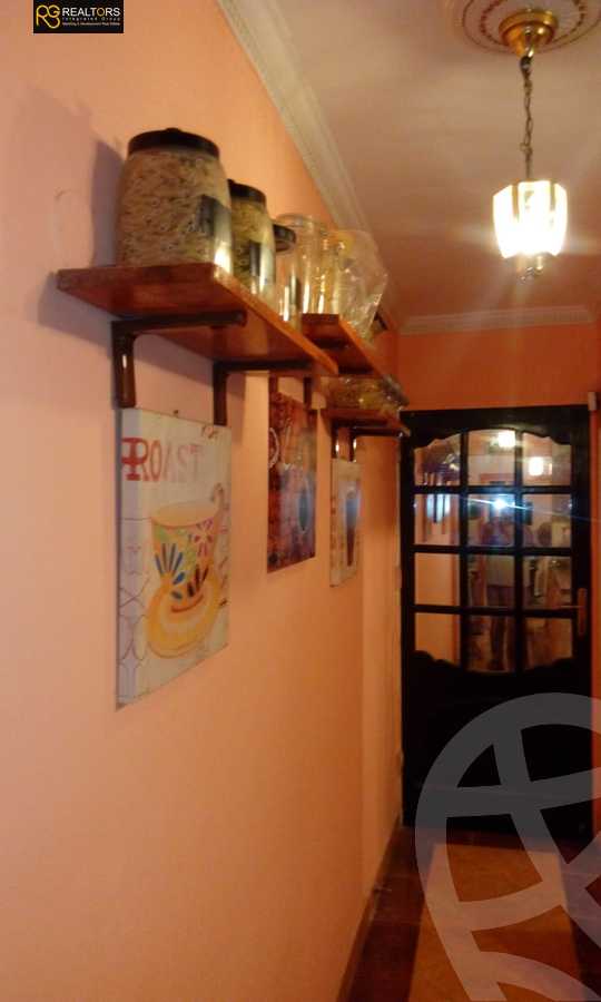 https://aqarmap.com.eg/en/listing/4213672-for-sale-cairo-6th-of-october-el-ahyaa-neighborhood-7th-mecca-el-mokarrama-st