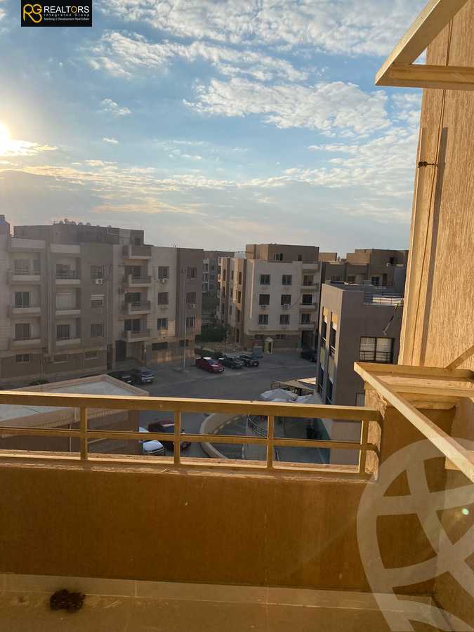 https://aqarmap.com.eg/en/listing/4213816-for-sale-cairo-6th-of-october-compound-eshraqah