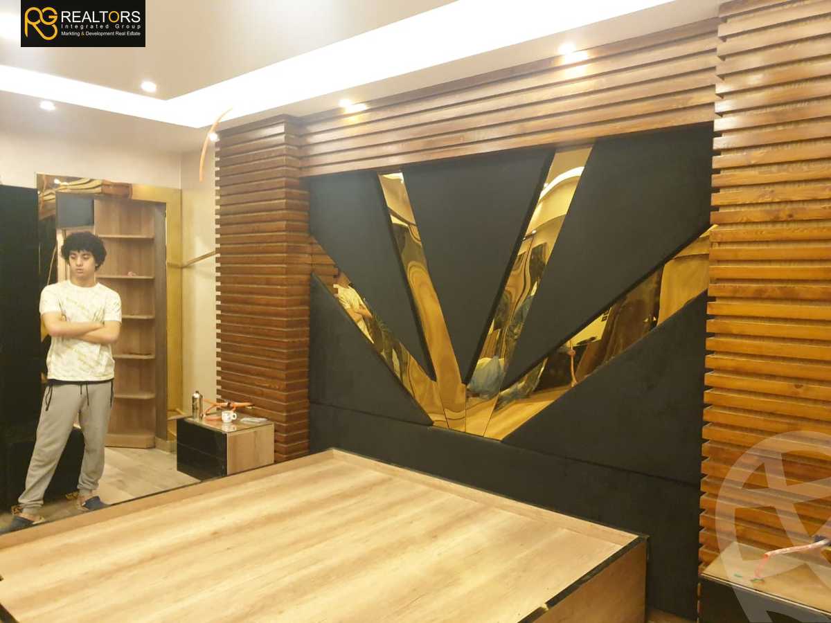 https://aqarmap.com.eg/ar/listing/4213851-for-sale-cairo-6th-of-october-el-ahyaa-neighborhood-4th-school-st