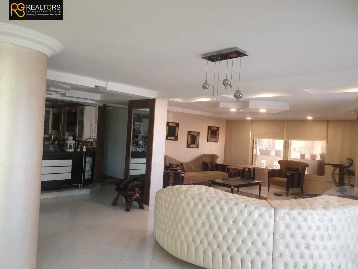 https://aqarmap.com.eg/ar/listing/4213851-for-sale-cairo-6th-of-october-el-ahyaa-neighborhood-4th-school-st