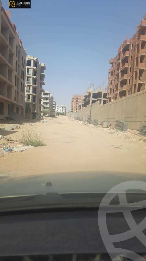 https://aqarmap.com.eg/en/listing/4213922-for-sale-cairo-6th-of-october-compound-creek-park
