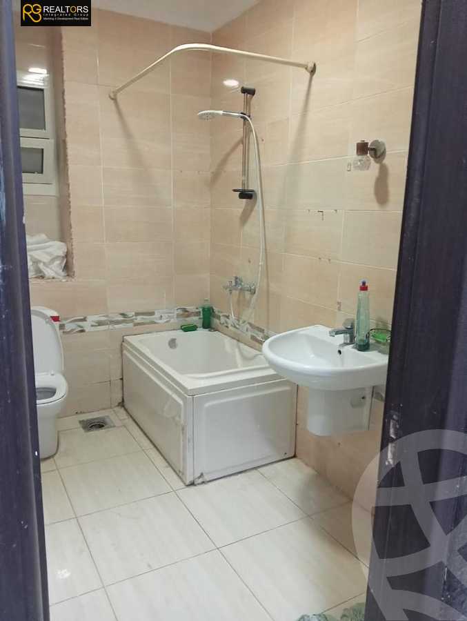 https://aqarmap.com.eg/ar/listing/4218686-for-sale-cairo-6th-of-october-hadaeq-october-kmbwnd-fy-hdyq-ktwbr-palm-view