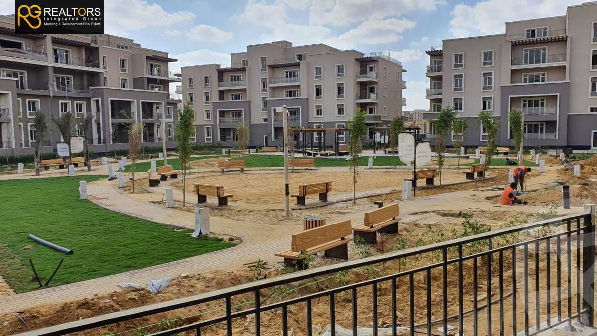https://aqarmap.com.eg/en/listing/4221169-for-sale-cairo-6th-of-october-compound-october-plaza