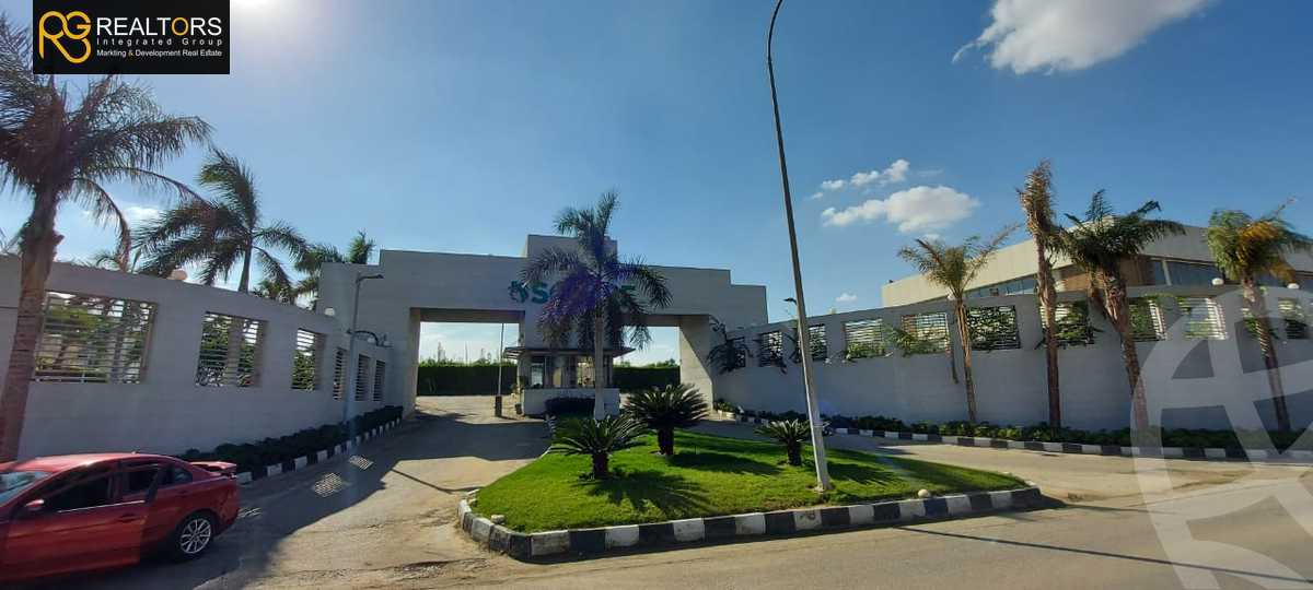 https://aqarmap.com.eg/en/listing/4222748-for-sale-cairo-6th-of-october-compounds-cleopatra-square