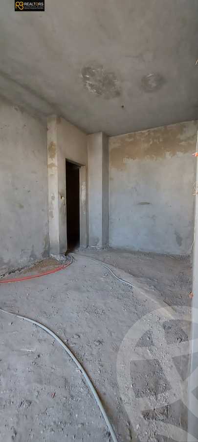 https://aqarmap.com.eg/en/listing/4222748-for-sale-cairo-6th-of-october-compounds-cleopatra-square