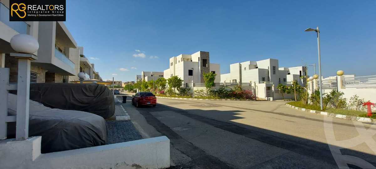 https://aqarmap.com.eg/en/listing/4222748-for-sale-cairo-6th-of-october-compounds-cleopatra-square