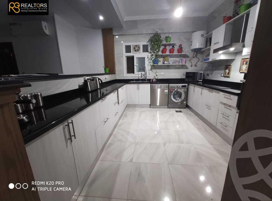 https://aqarmap.com.eg/ar/listing/4222999-for-rent-cairo-el-sheikh-zayed-city-compounds-in-sheikh-zayed-beverly-hills