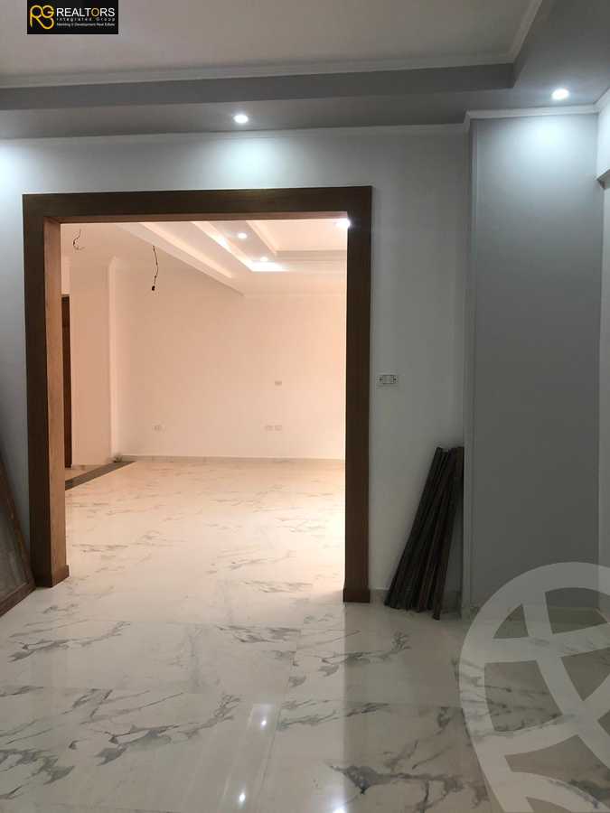 https://aqarmap.com.eg/ar/listing/4222999-for-rent-cairo-el-sheikh-zayed-city-compounds-in-sheikh-zayed-beverly-hills