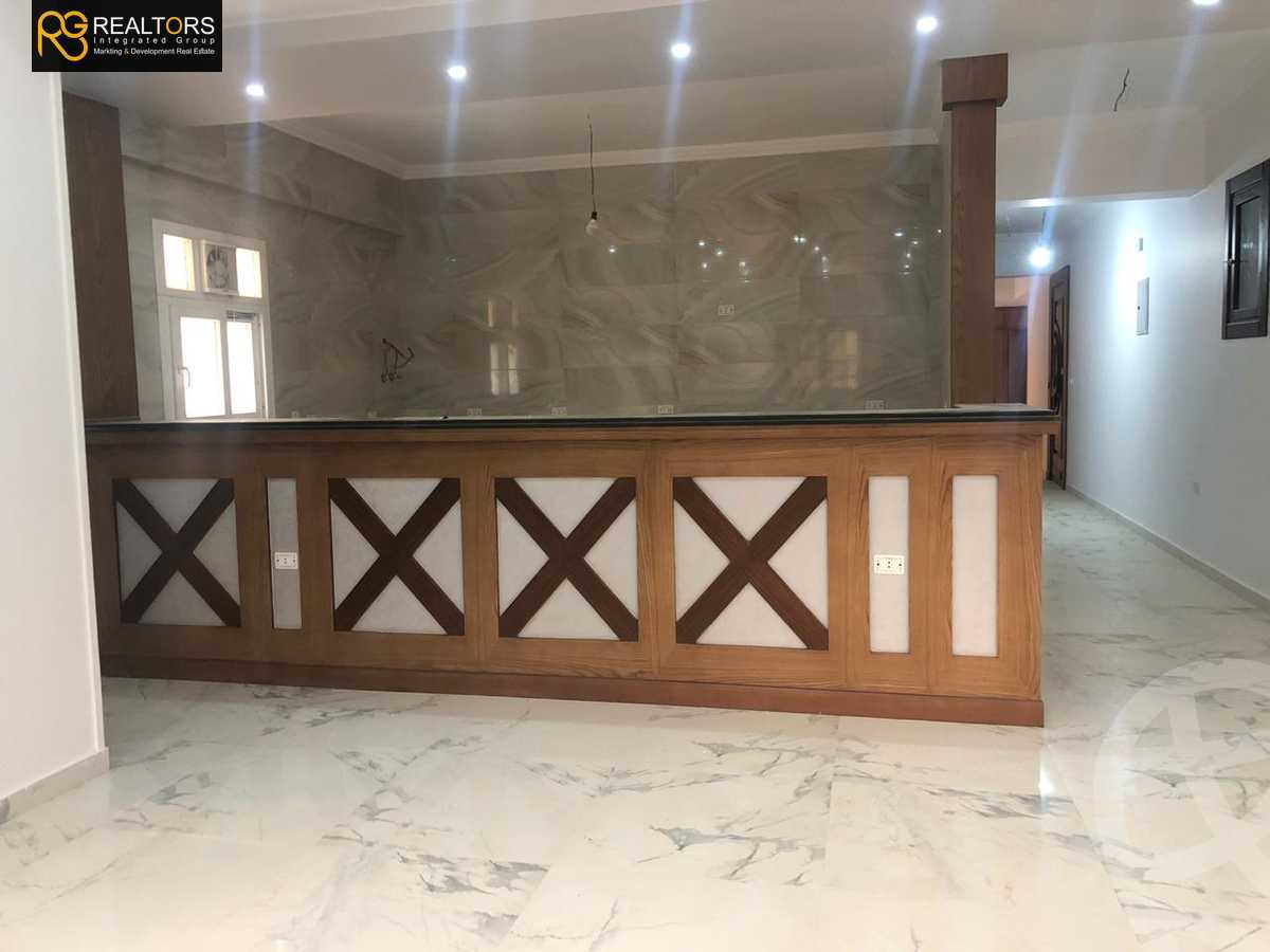 https://aqarmap.com.eg/ar/listing/4222999-for-rent-cairo-el-sheikh-zayed-city-compounds-in-sheikh-zayed-beverly-hills