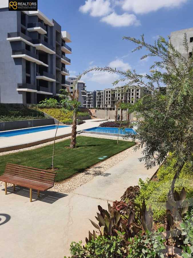 https://aqarmap.com.eg/ar/listing/4227567-for-sale-cairo-6th-of-october-compound-sun-capital