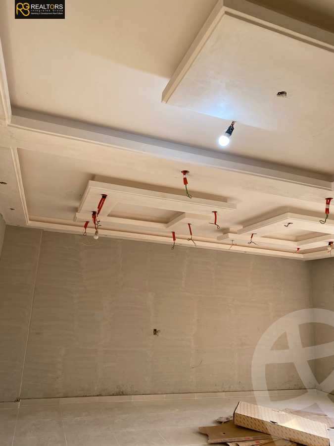 https://aqarmap.com.eg/en/listing/4227590-for-sale-cairo-6th-of-october-compound-eshraqah